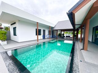 À louer 5 chambres maison à Bang Lamung, Chonburi