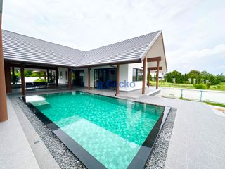 À louer 5 chambres maison à Bang Lamung, Chonburi