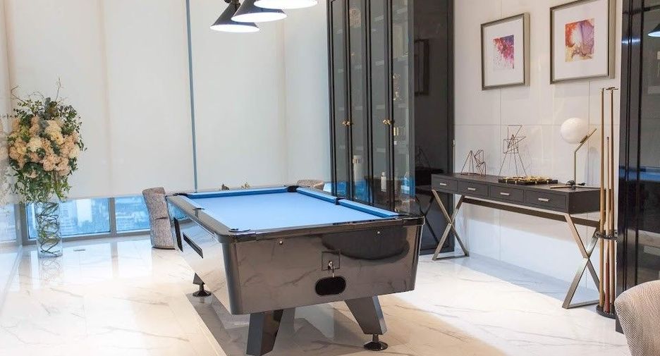 For sale 1 bed condo in Watthana, Bangkok