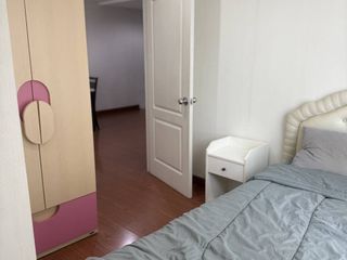 Аренда 2 спальни кондо в Хуаи Кхщанг, Бангкок
