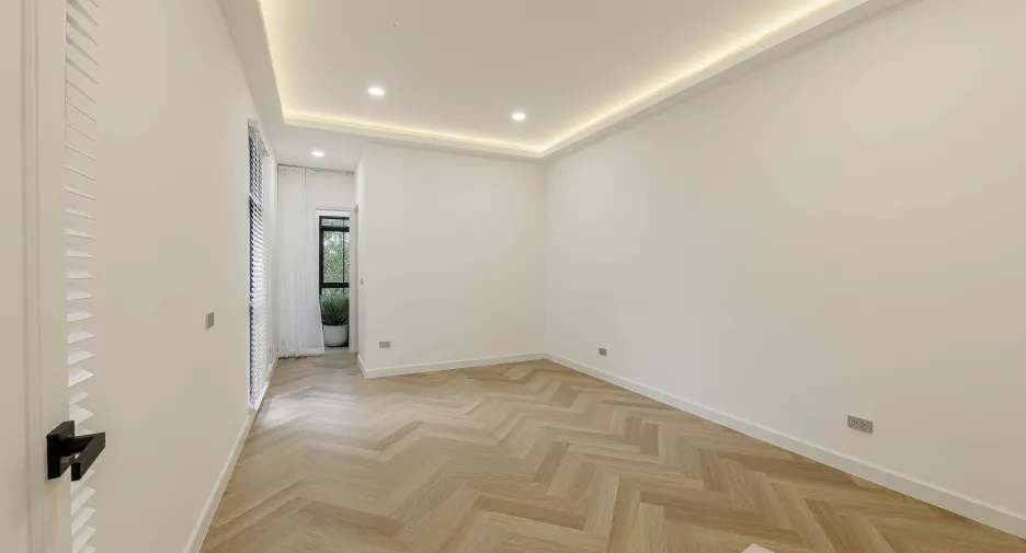 For sale 3 bedrooms townhouse in Suan Luang, Bangkok