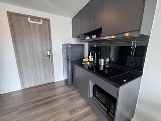 Wohnung zur Miete mit 2 Zimmer in Phaya Thai, Bangkok