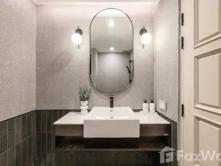 For sale 4 bedrooms condo in Watthana, Bangkok