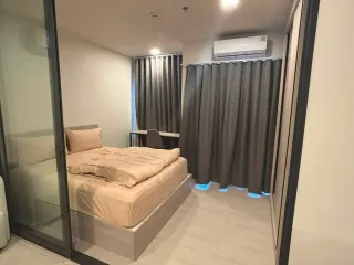 À louer 1 chambre condo à Khlong San, Bangkok