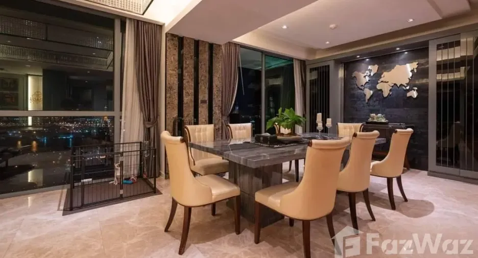 For sale 4 ベッドルーム condo in Yan Nawa, Bangkok