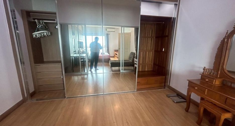 Wohnung zum Kauf mit 1 Zimmer in Watthana, Bangkok
