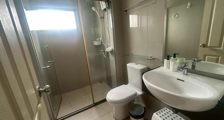 Wohnung zum Kauf mit 1 Zimmer in Watthana, Bangkok