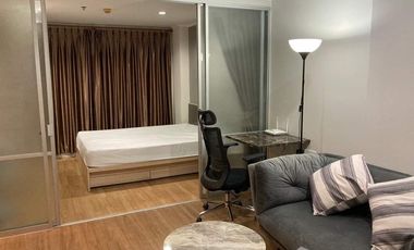 Wohnung zur Miete mit 1 Zimmer in Bang Phlat, Bangkok