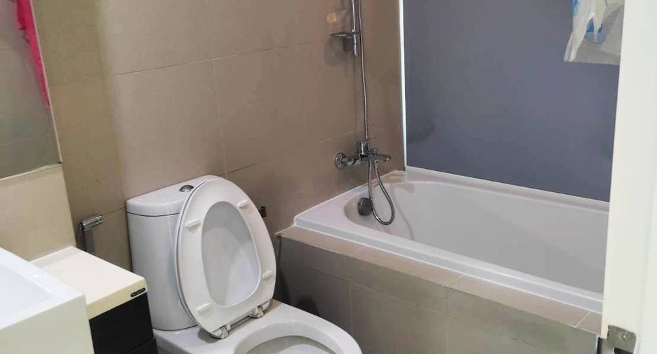 À vendre 1 chambre condo à Khlong Toei, Bangkok
