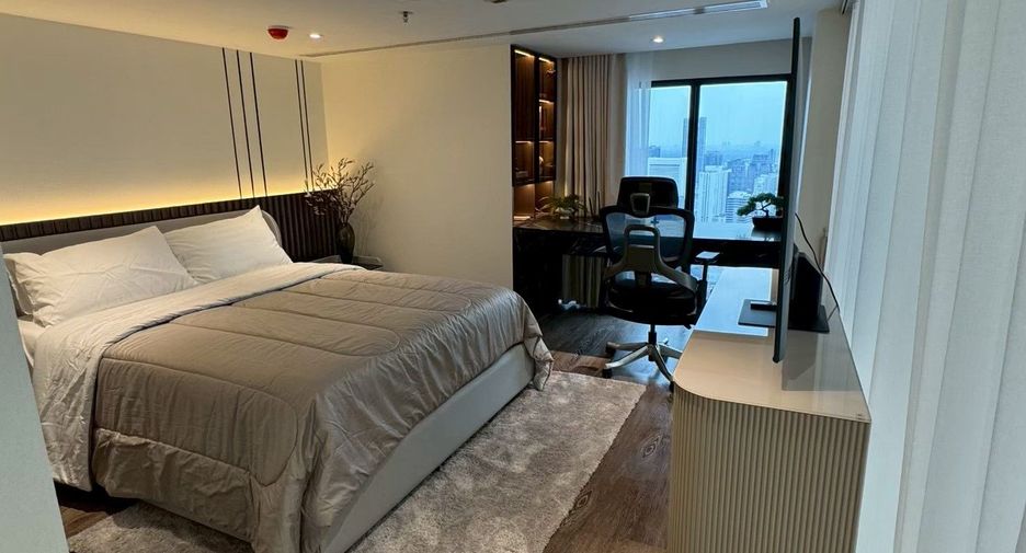 For sale and for rent 3 bedrooms condo in Bang Rak, Bangkok