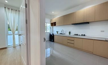 À vendre 3 chambres maison à Saraphi, Chiang Mai