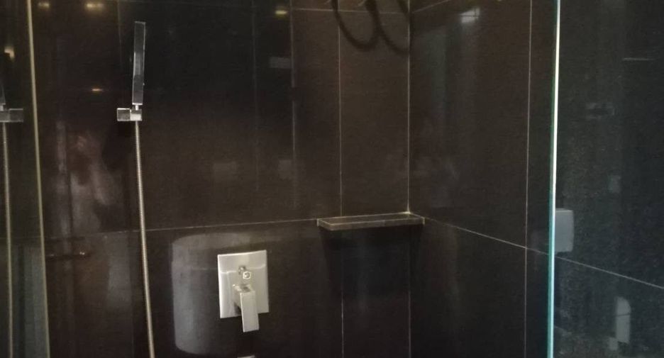 Condo en alquiler de 1 habitaciones en Khlong Toei, Bangkok