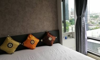 Condo en alquiler de 1 habitaciones en Khlong Toei, Bangkok