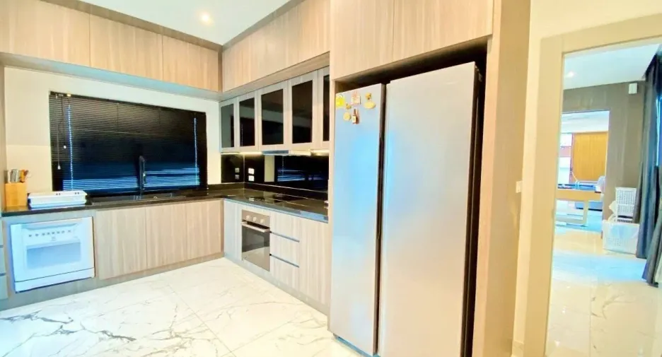 Villa zur Miete mit 6 Zimmer in Bang Lamung, Chonburi