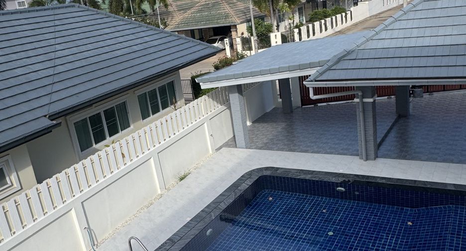 For rent 4 bedrooms house in Bang Lamung, Chonburi