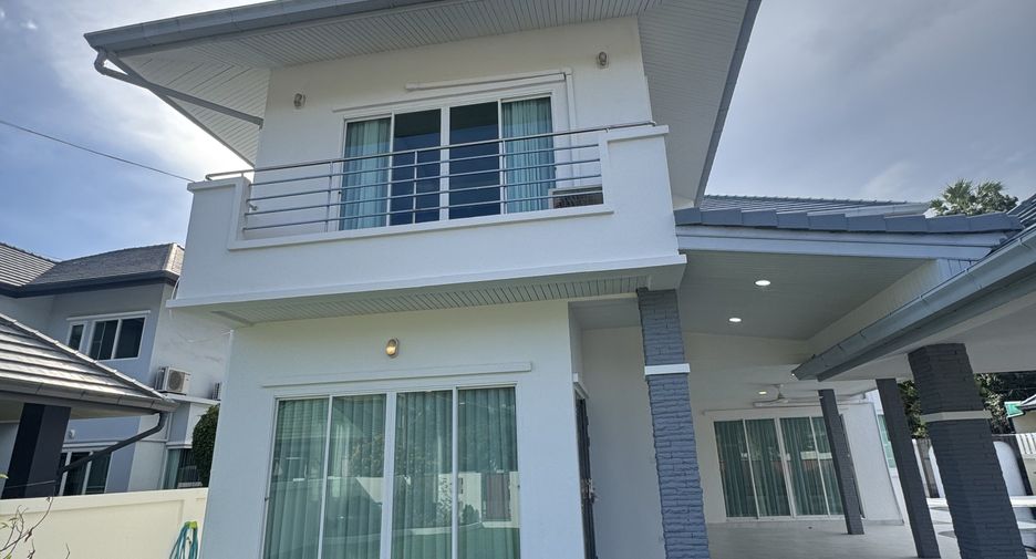 For rent 4 bedrooms house in Bang Lamung, Chonburi