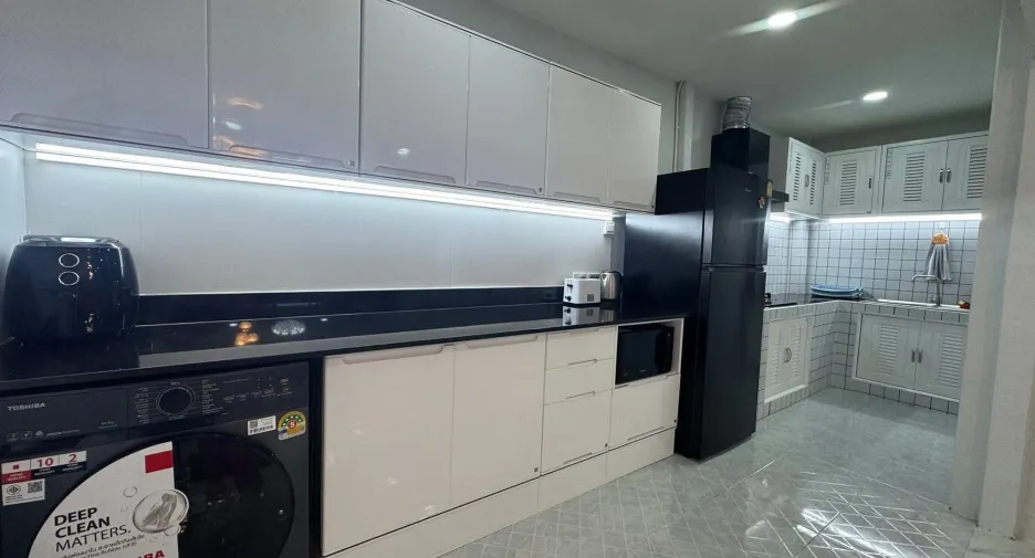 For sale 3 bedrooms townhouse in Bang Lamung, Chonburi