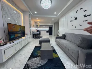 Casa adosada en venta de 3 habitaciones en Bang Lamung, Chonburi