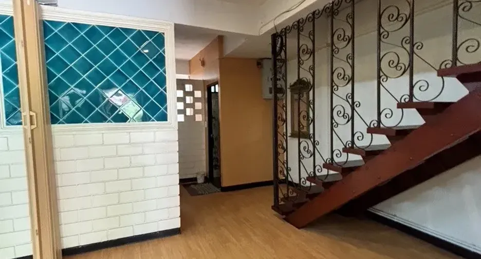 For sale 3 bedrooms townhouse in Suan Luang, Bangkok