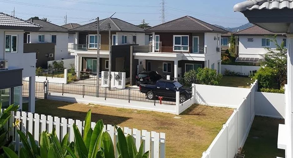 For rent 3 ベッドルーム house in Mueang Phuket, Phuket