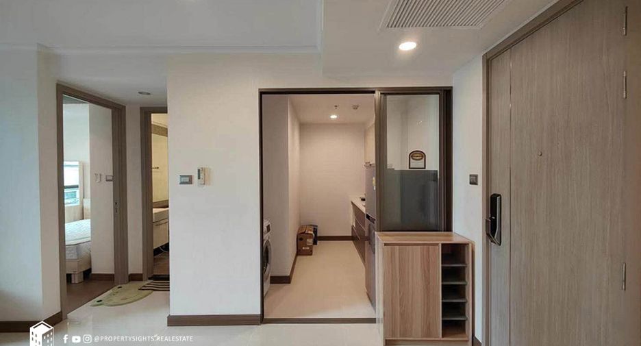 Wohnung zur Miete mit Studio in Watthana, Bangkok
