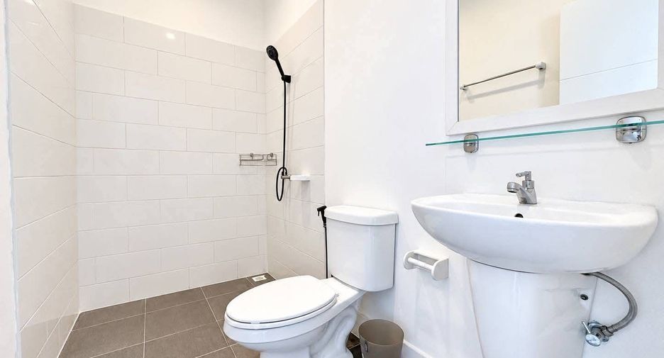 For sale 4 bedrooms house in Mueang Phuket, Phuket