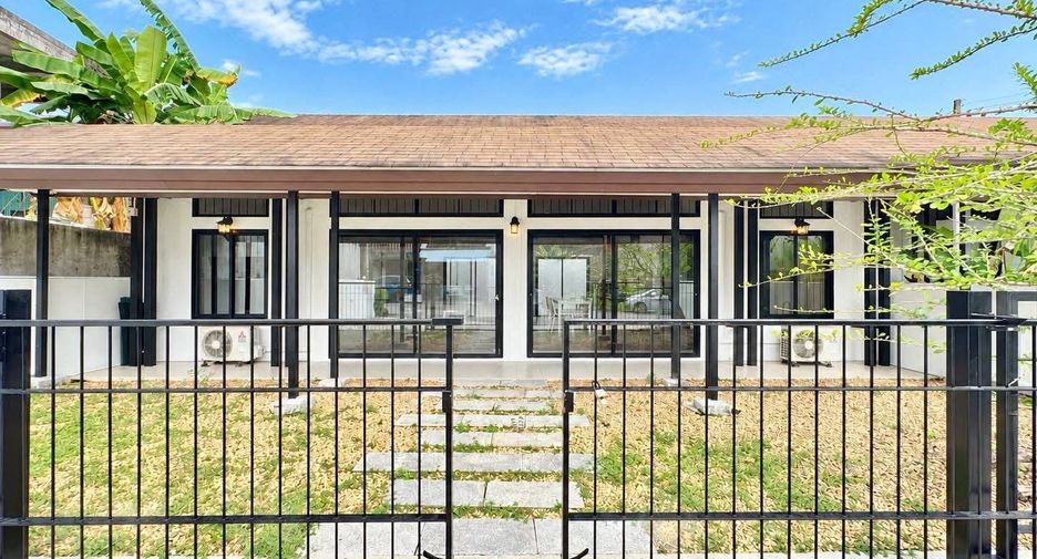 For sale 4 bedrooms house in Mueang Phuket, Phuket