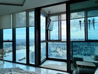 Condo en alquiler de 2 habitaciones en Bang Kho Laem, Bangkok