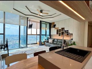 Condo en alquiler de 2 habitaciones en Bang Kho Laem, Bangkok