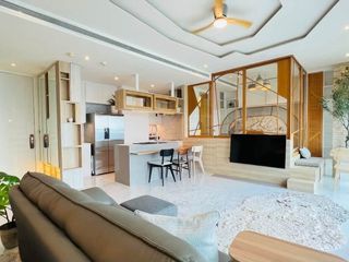 Condo en alquiler de 2 habitaciones en Bang Kho Laem, Bangkok