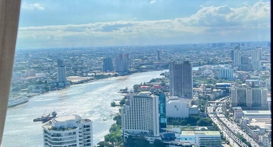 Condo en alquiler de 2 habitaciones en Bang Kho Laem, Bangkok