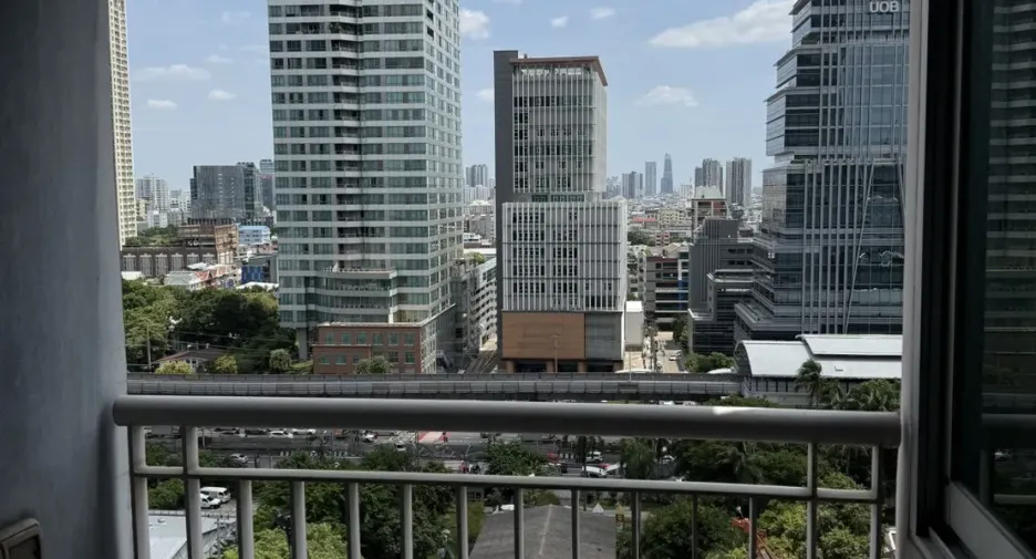 For rent 1 bed condo in Sathon, Bangkok