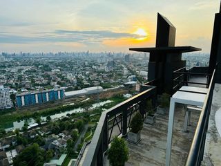 À vendre studio condo à Suan Luang, Bangkok