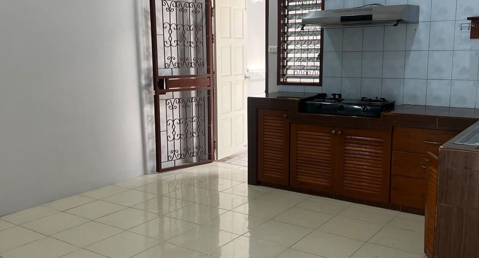 For rent 3 ベッドルーム house in Mueang Phuket, Phuket