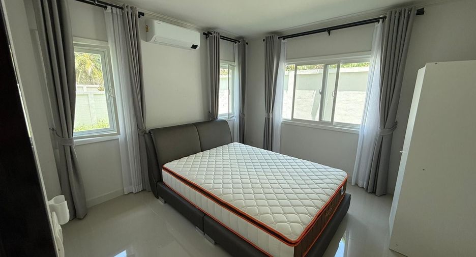 For rent 4 ベッドルーム house in Mueang Phuket, Phuket