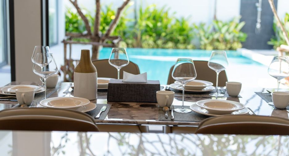 Villa zur Miete mit 4 Zimmer in Mueang Phuket, Phuket