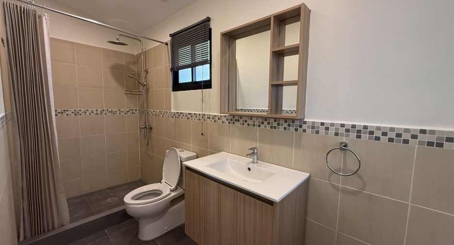 Villa zur Miete mit 4 Zimmer in Bang Lamung, Chonburi