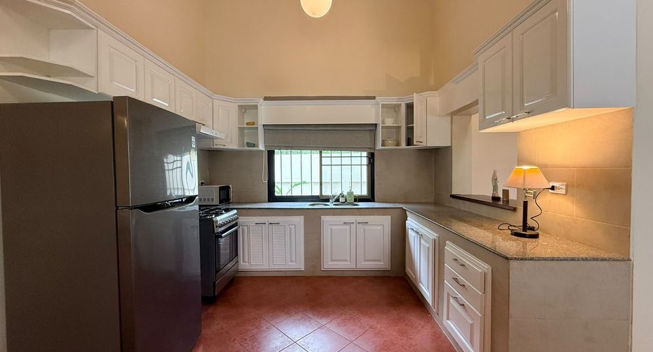 Villa zur Miete mit 4 Zimmer in Bang Lamung, Chonburi