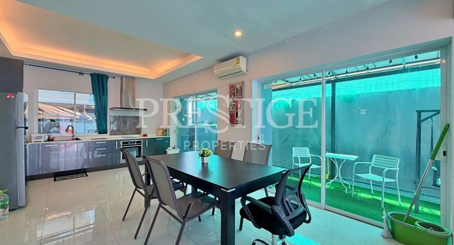 Haus zur Miete und zum Kauf mit 4 Zimmer in Bang Lamung, Chonburi