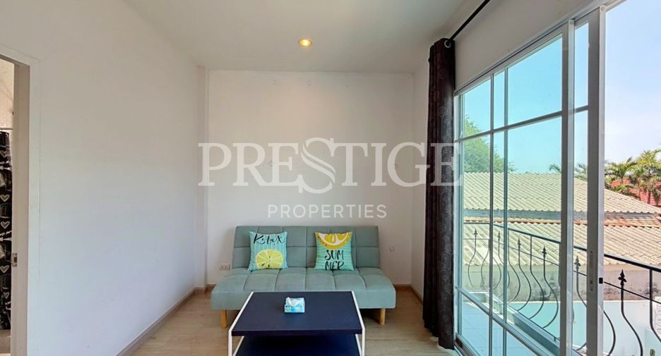 Haus zur Miete und zum Kauf mit 4 Zimmer in Bang Lamung, Chonburi