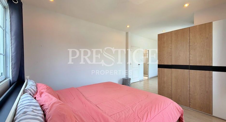 Haus zur Miete und zum Kauf mit 4 Zimmer in Bang Lamung, Chonburi