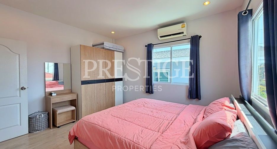Haus zur Miete und zum Kauf mit 4 Zimmer in Bang Lamung, Chonburi
