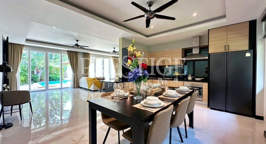 For sale 4 bedrooms house in Bang Lamung, Chonburi