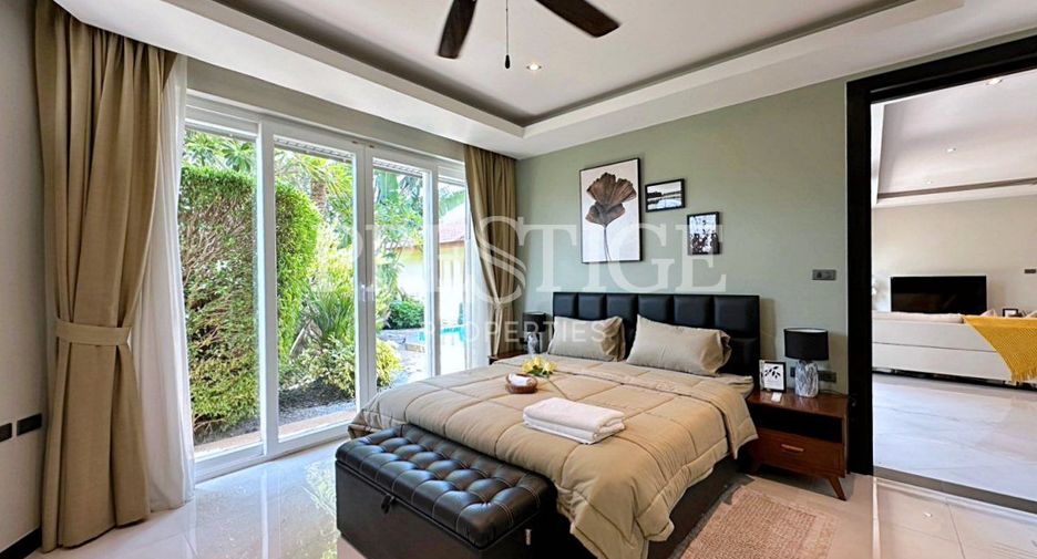 For sale 4 bedrooms house in Bang Lamung, Chonburi