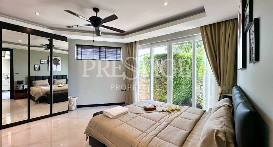 For sale 4 bedrooms house in Bang Lamung, Chonburi