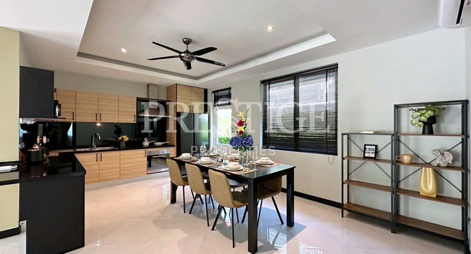 For sale 4 bedrooms house in Bang Lamung, Chonburi