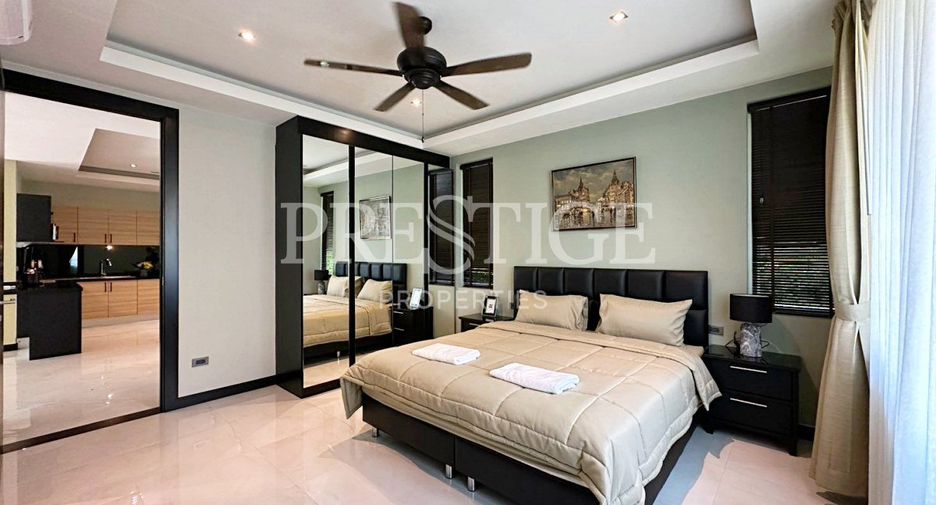 For sale 4 bedrooms house in Bang Lamung, Chonburi