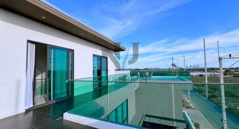 Villa zur Miete mit 6 Zimmer in Bang Lamung, Chonburi