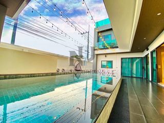 Villa en alquiler de 6 habitaciones en Bang Lamung, Chonburi