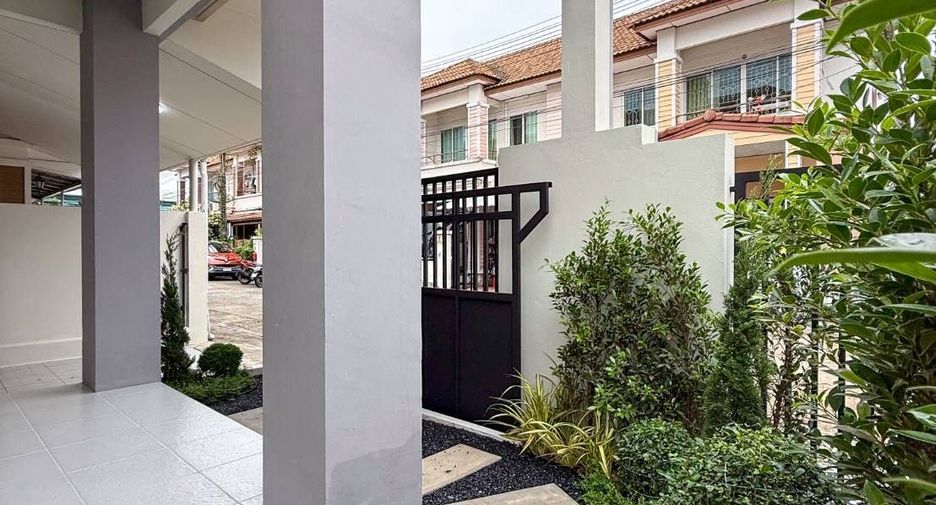 Reihenhaus zum Kauf mit 3 Zimmer in Mueang Phuket, Phuket
